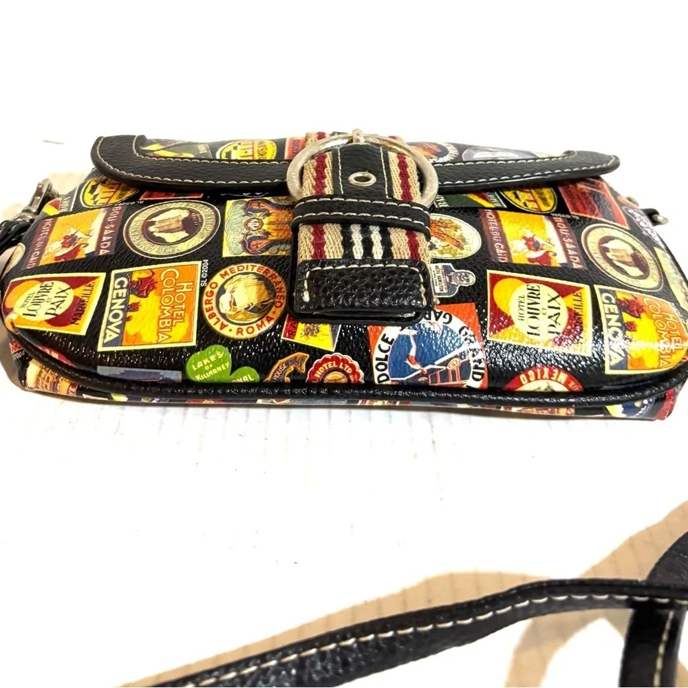 Sydney love Stylish Black Multi-Color PUC leather crossbody wristlet  Bag